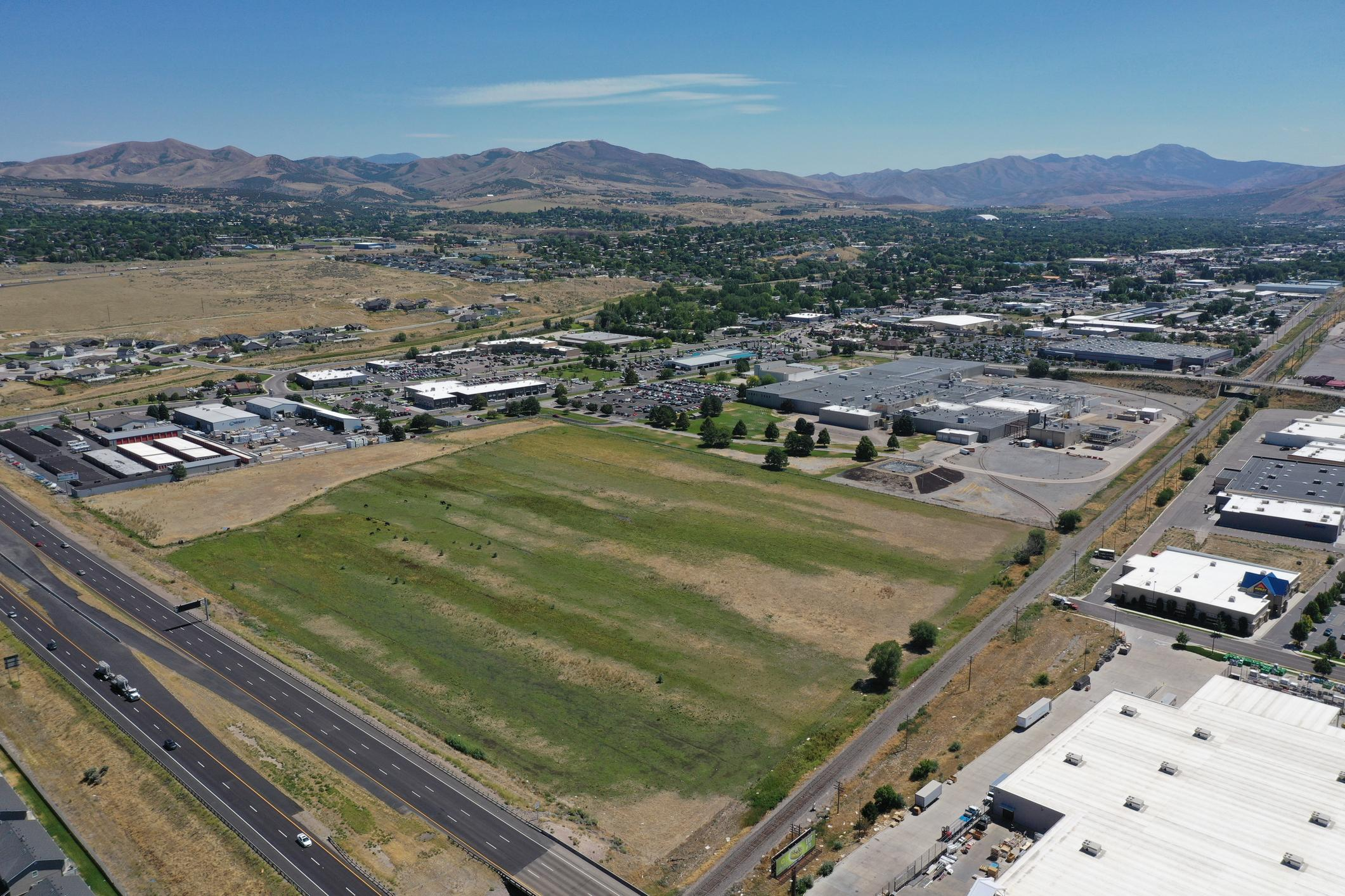 Commercial Corner Plot — view 1