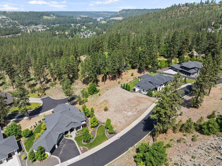 Riverside Hill Plot  — view 1